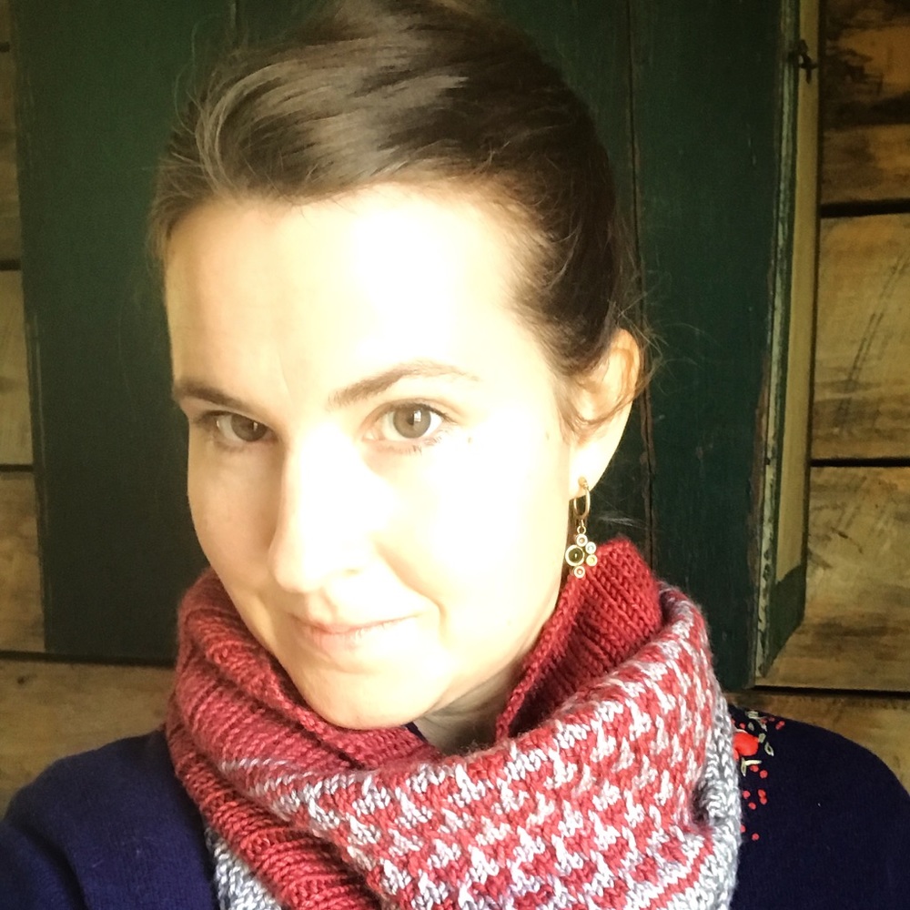 Meet your Posher, Elise